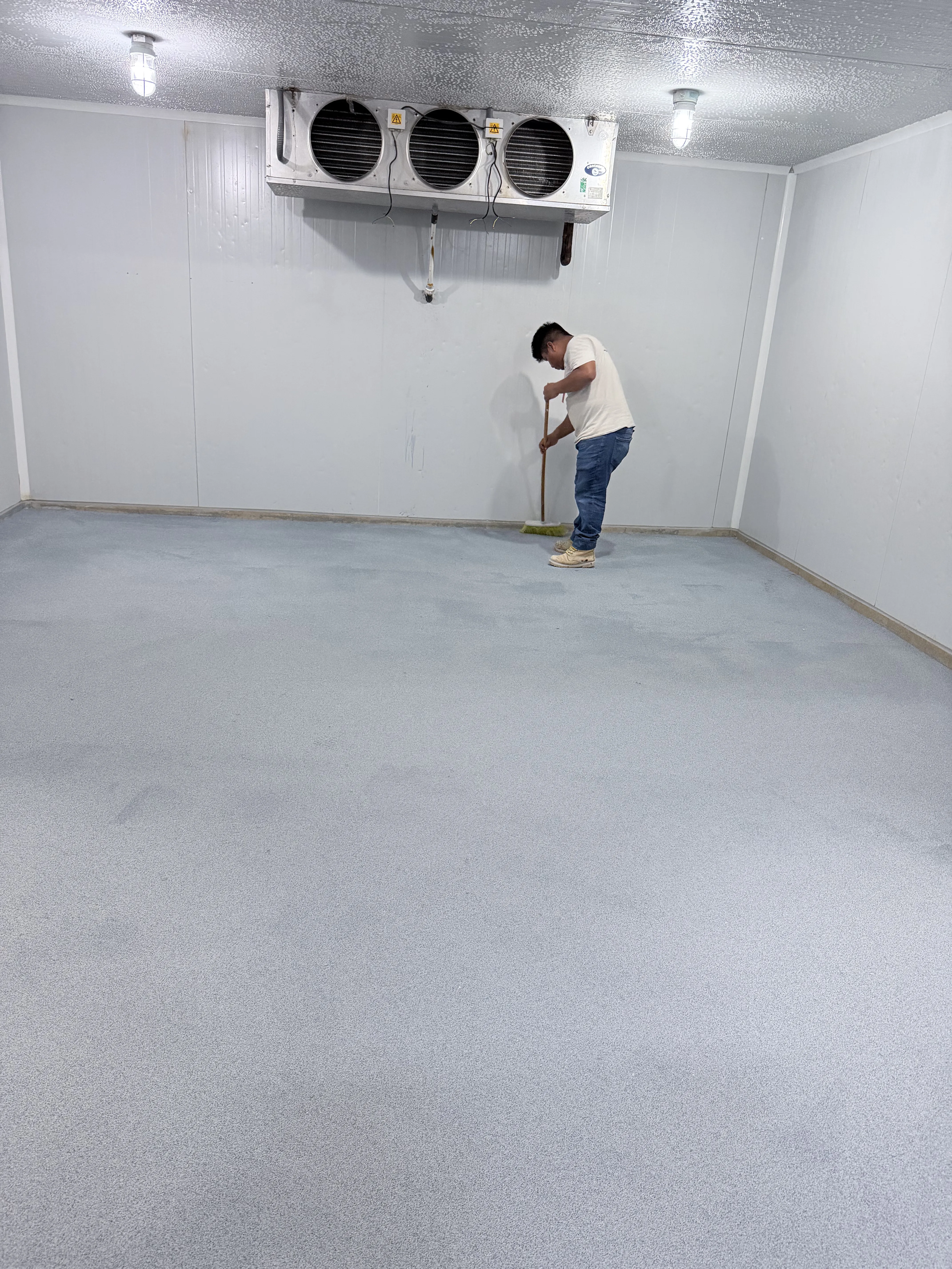 Aplicacion de Resina Poliaspartica