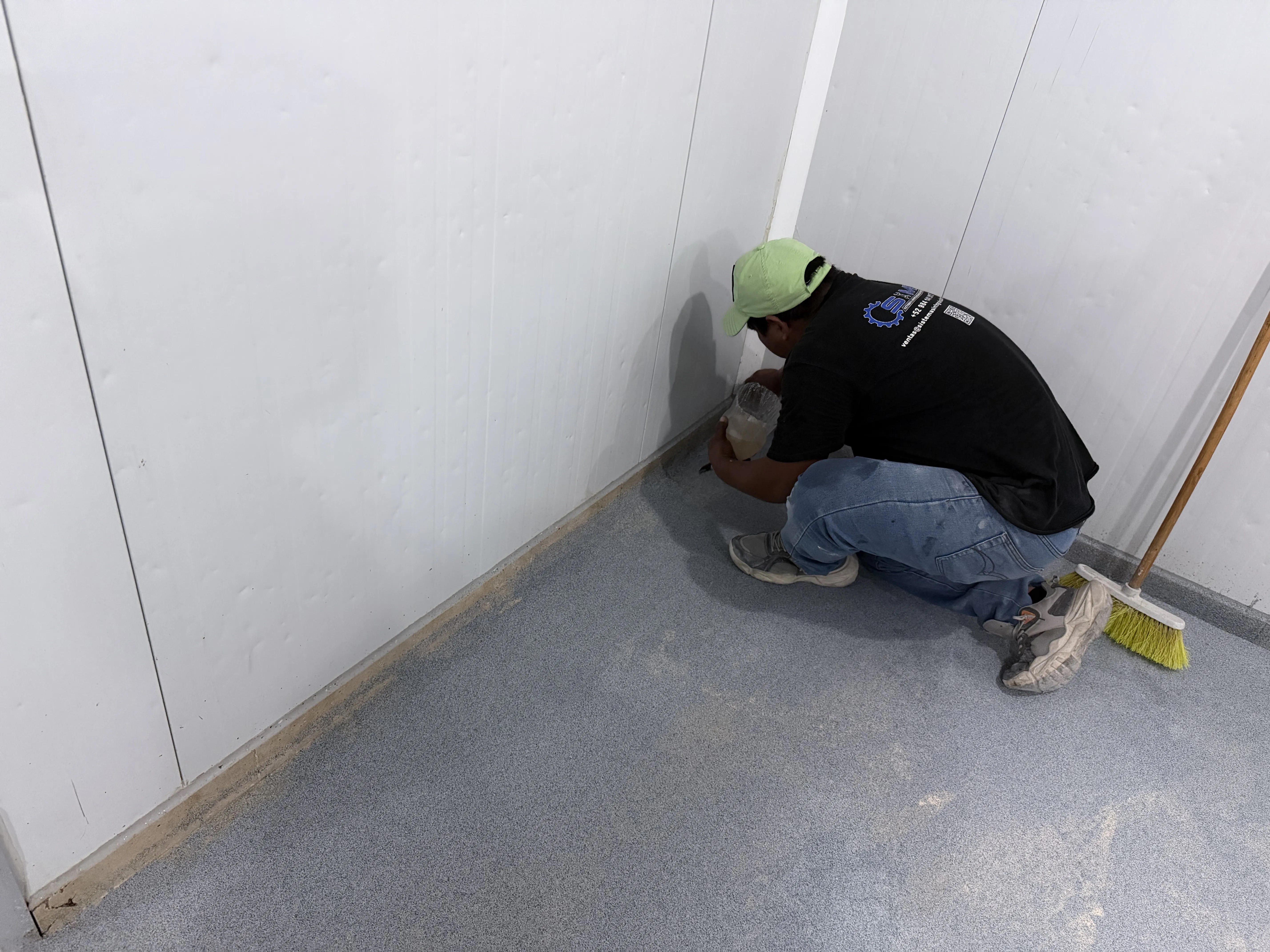 Aplicacion de Resina Poliaspartica