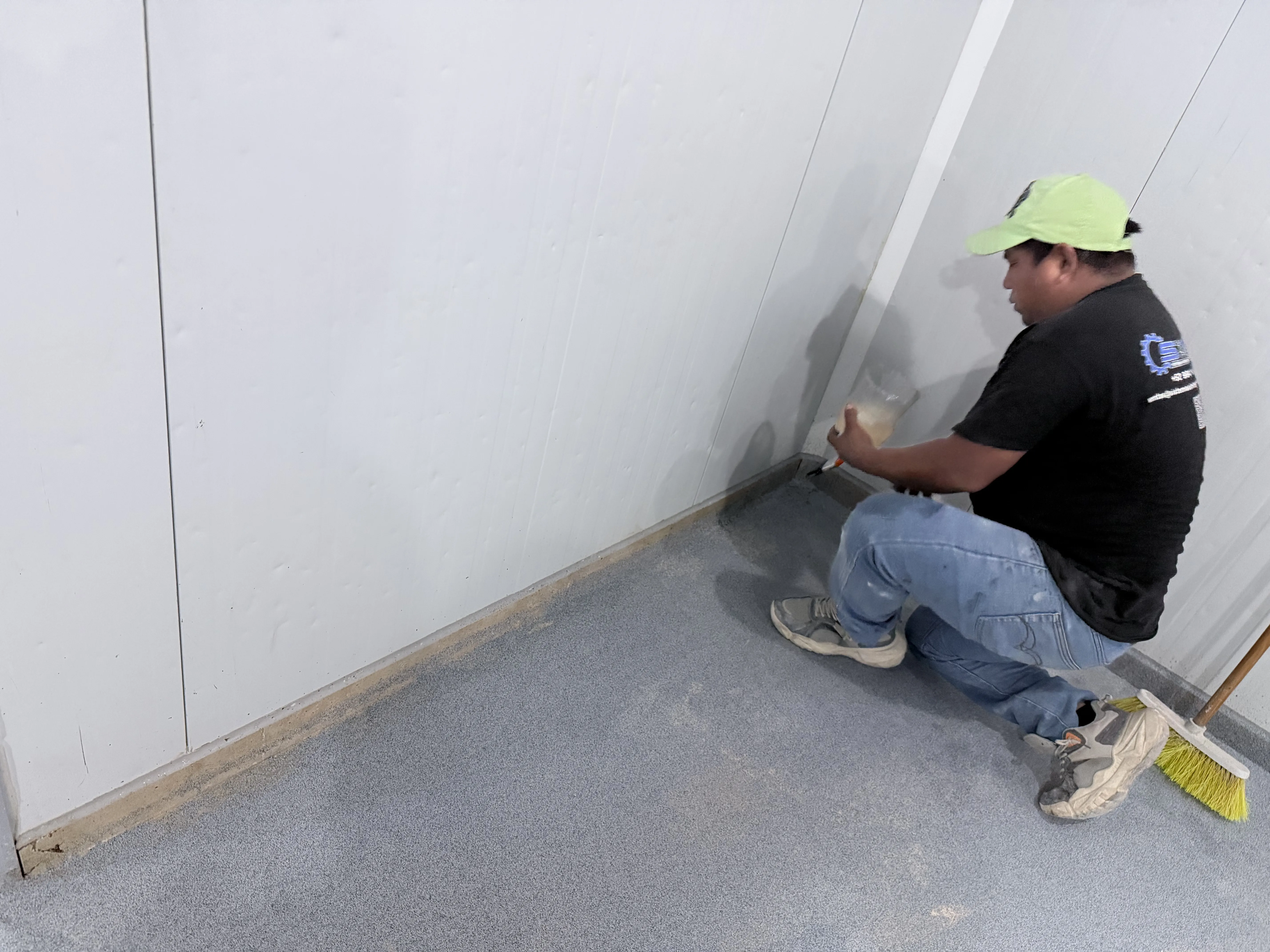 Aplicacion de Resina Poliaspartica